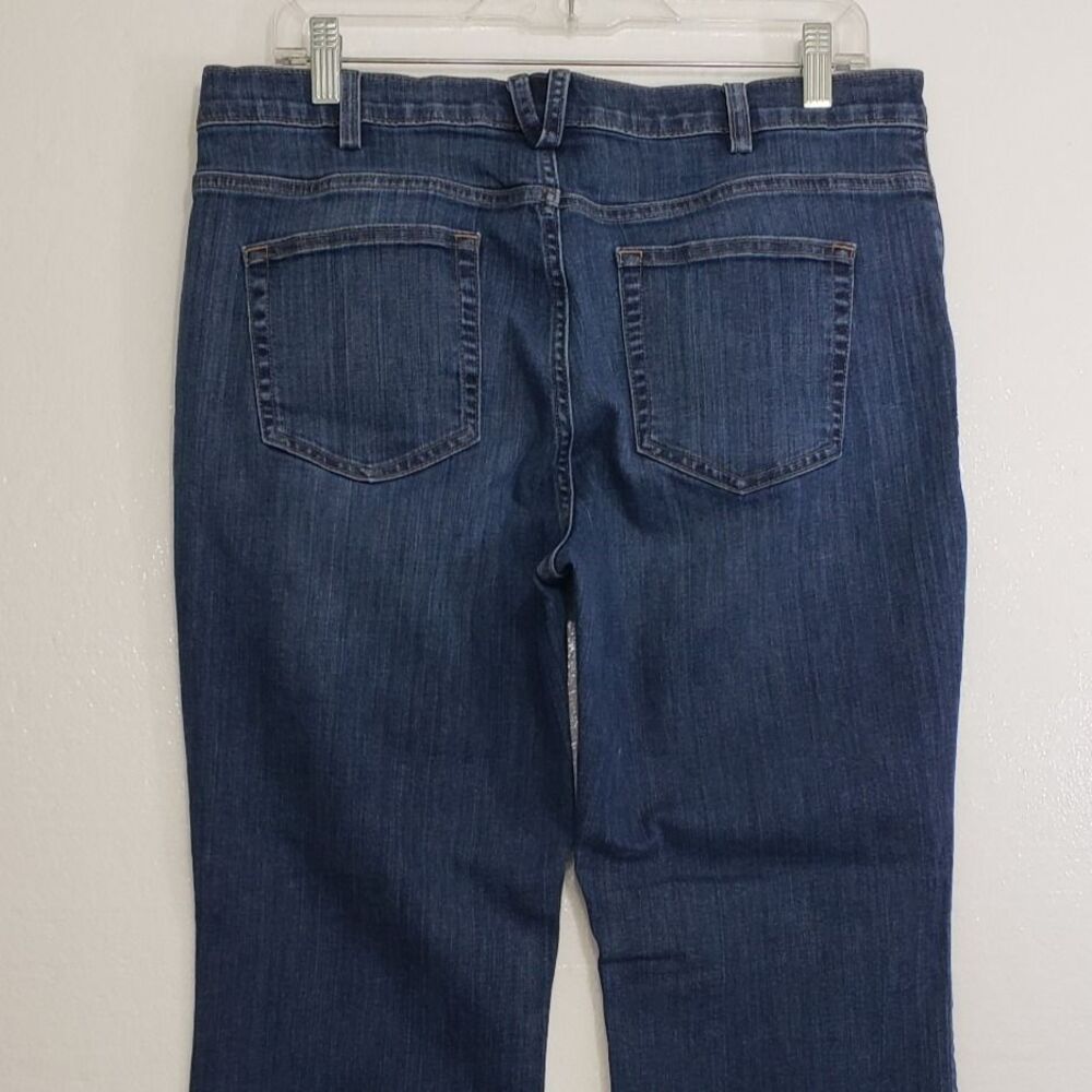 Duluth Women's Straight Leg Jeans, Size 12 - Picture 7 of 11